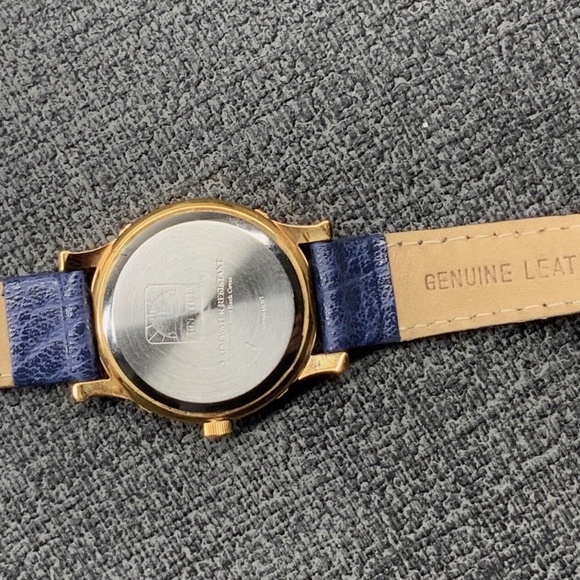 1997 Michigan Wolverines National Champions Woman’s Watch "SUN TIME" (New) - Picture 3 of 3